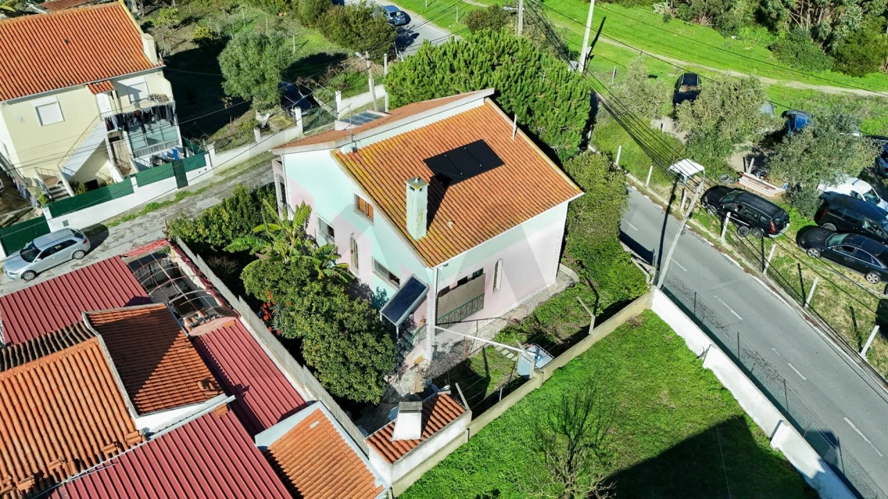 Moradia T4 para Venda em Charneca de Caparica e Sobreda Foto 51