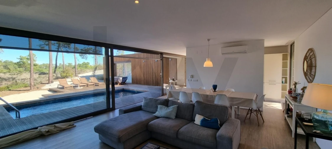 Moradia T4 para Venda em Carvalhal Foto 1