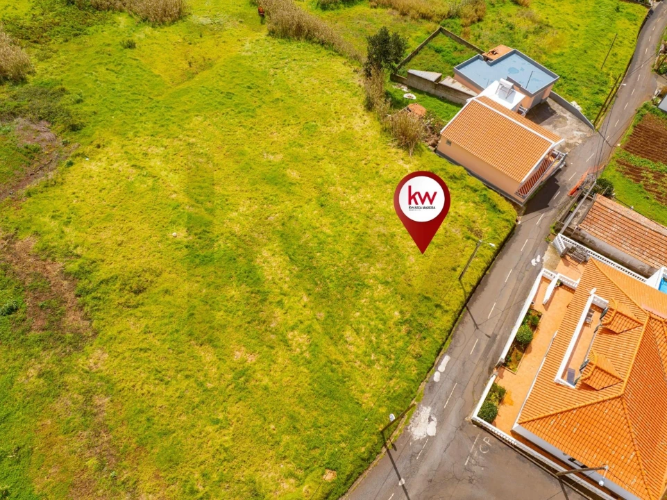 Terreno para Venda em Prazeres Foto 4