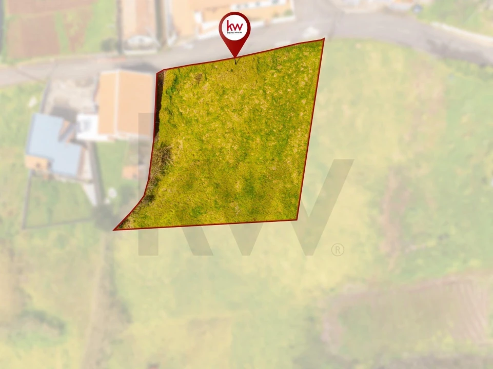 Terreno para Venda em Prazeres Foto 2