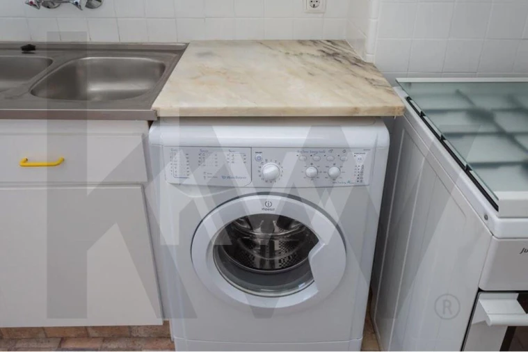 Apartamento T2 para Arrendamento em Campo de Ourique Foto 26