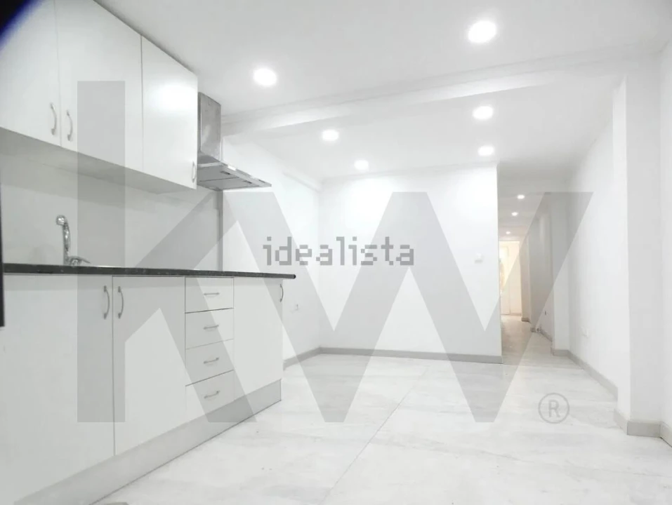 Loja para Venda em Corroios Foto 1