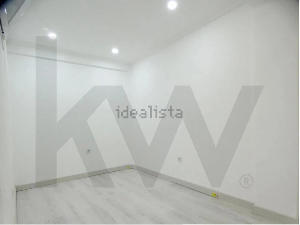 Loja para Venda em Corroios Foto 9