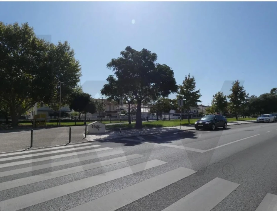 Loja para Venda em Corroios Foto 13