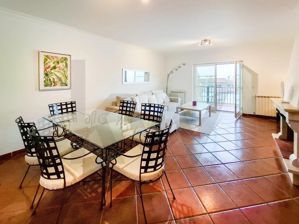 Apartamento T1 para Arrendamento em Ericeira Foto 1