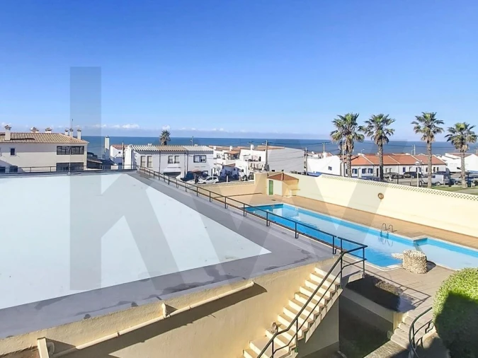 Apartamento T1 para Arrendamento em Ericeira Foto 17