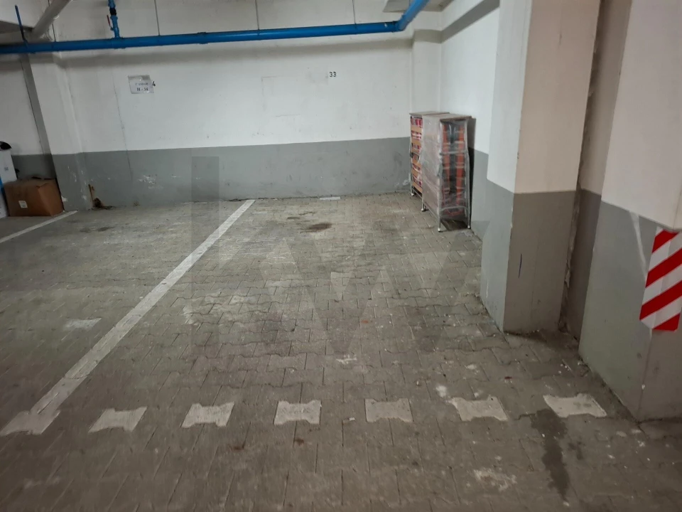 Apartamento T1 para Arrendamento em Ericeira Foto 13