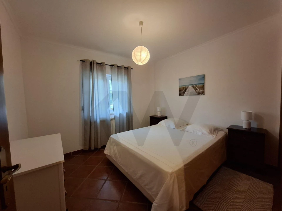 Apartamento T1 para Arrendamento em Ericeira Foto 6