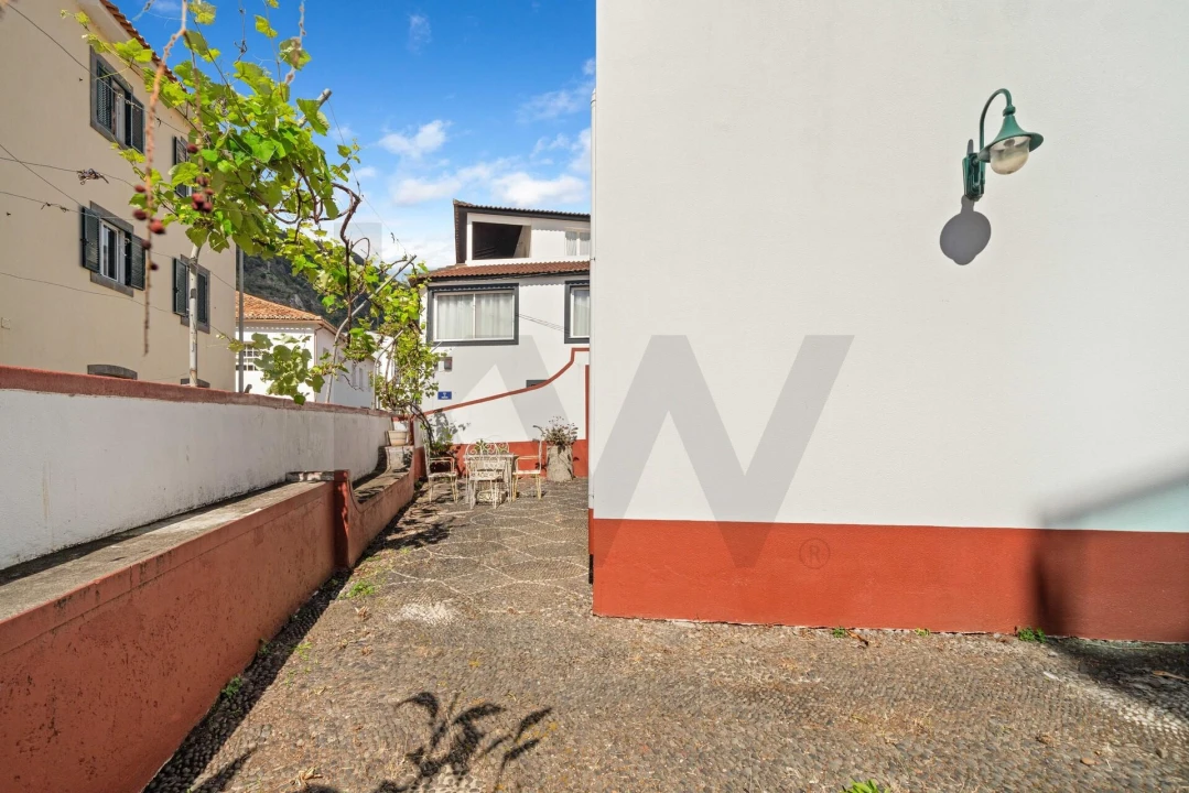 Moradia T5 para Venda em Machico Foto 10