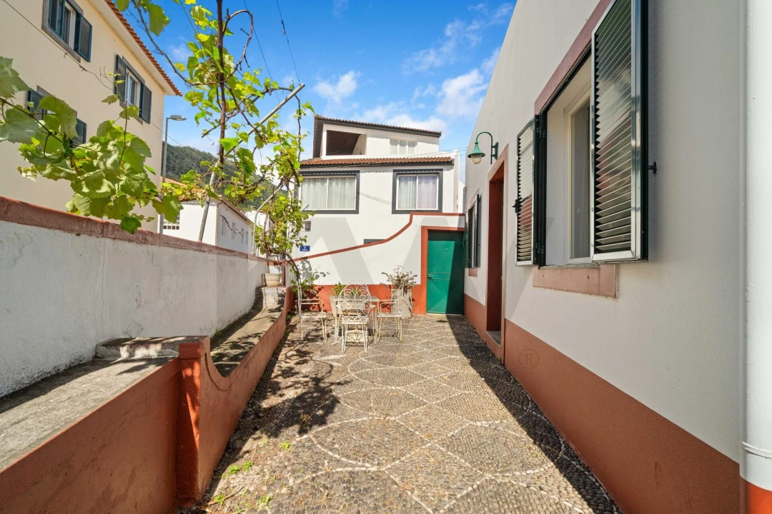 Moradia T5 para Venda em Machico Foto 12