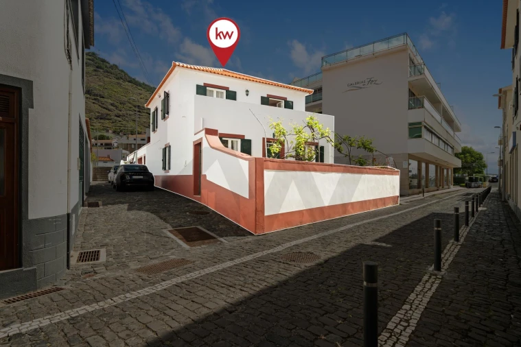 Moradia T5 para Venda em Machico