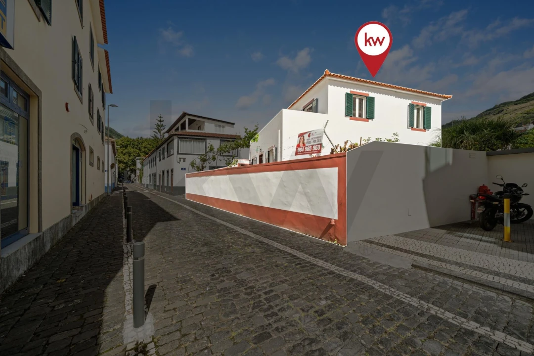 Moradia T5 para Venda em Machico Foto 3