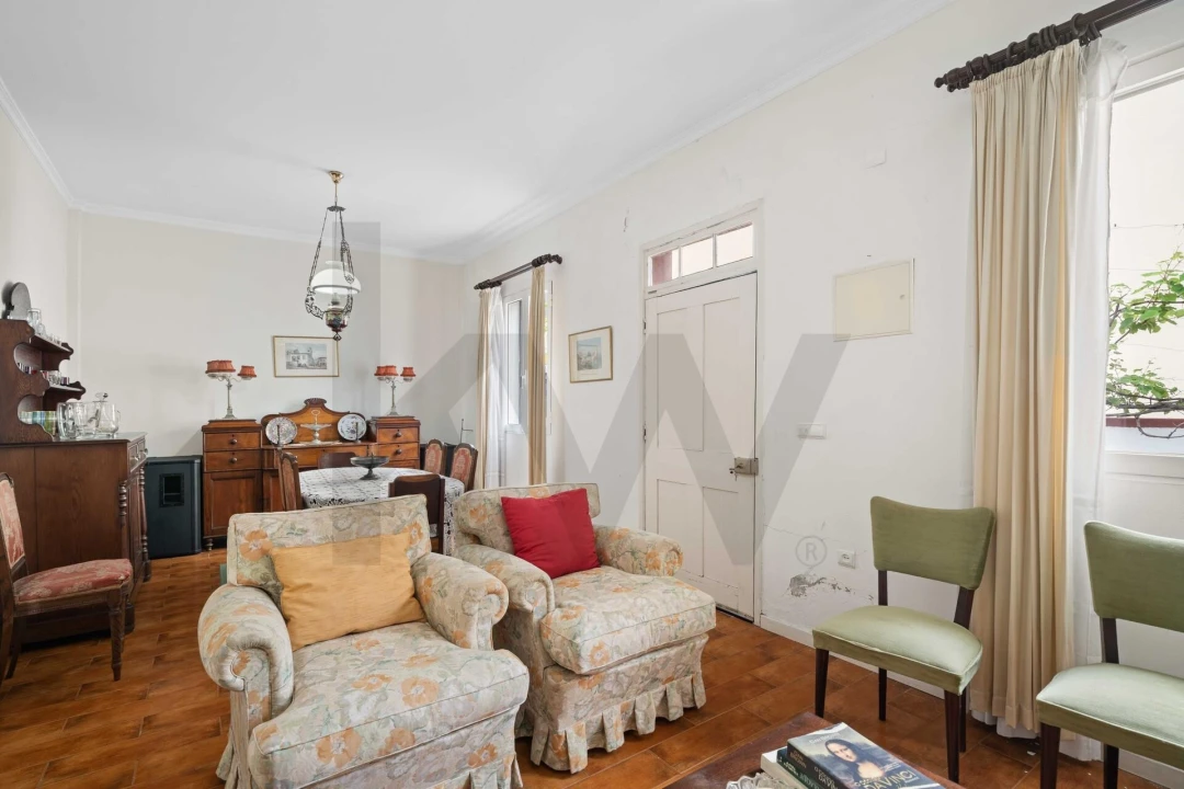 Moradia T5 para Venda em Machico Foto 21