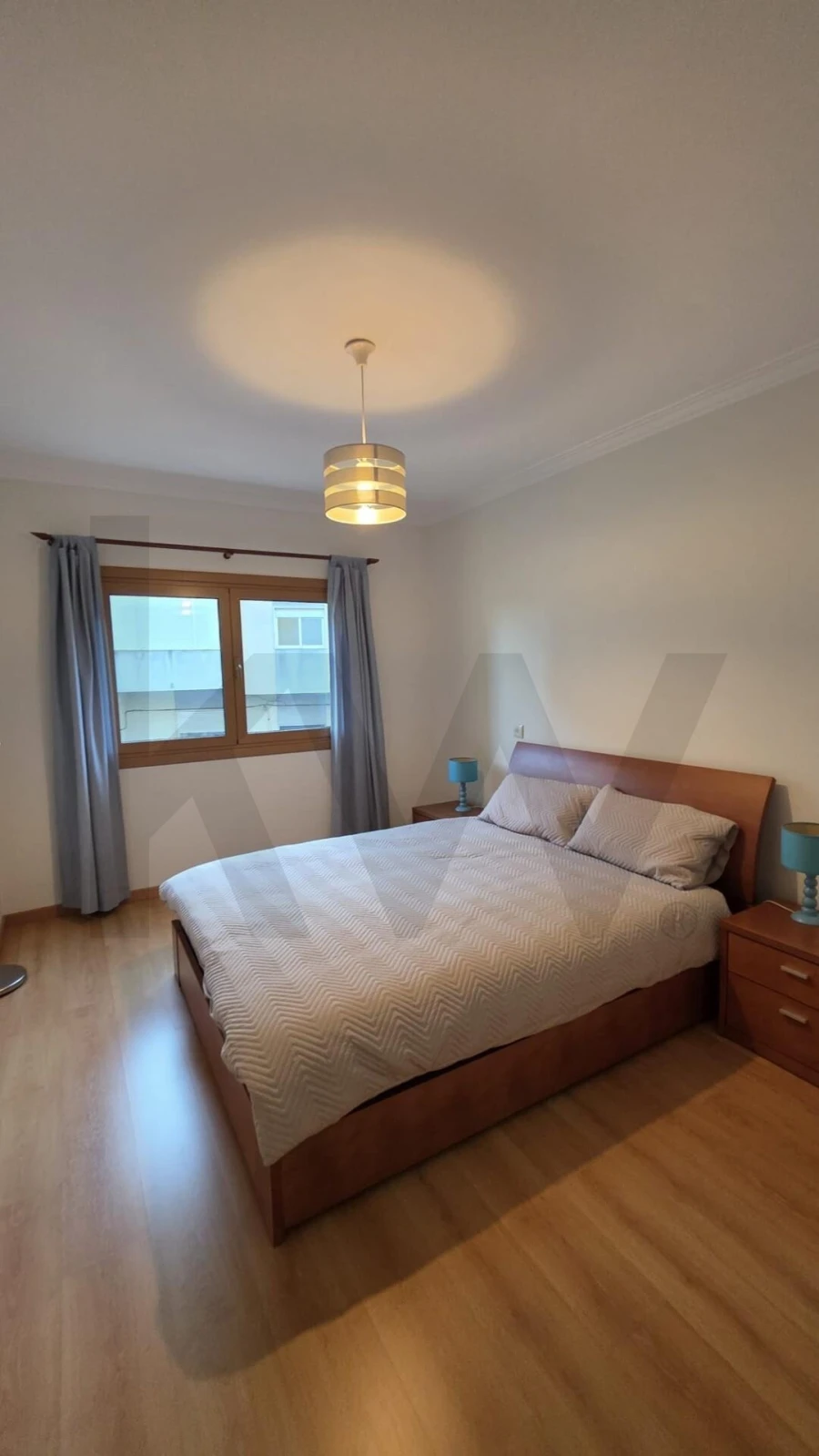 Apartamento T1 para Arrendamento em Ramada e Caneças Foto 6