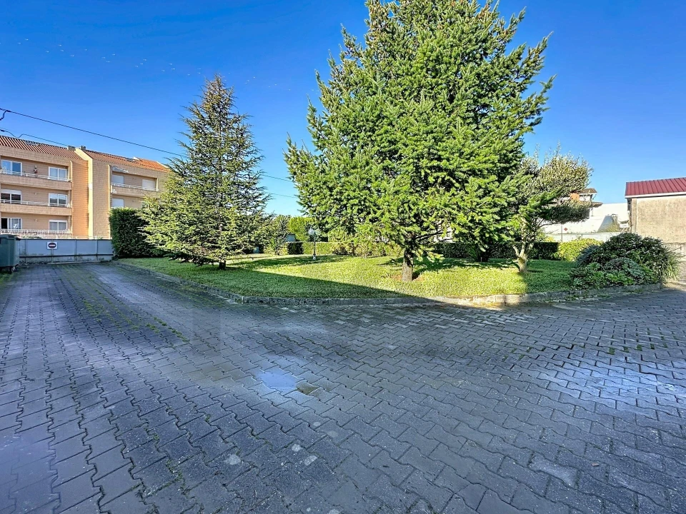 Apartamento T2 para Venda em São João de Ver Foto 2