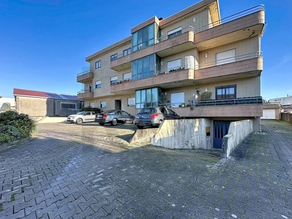 Apartamento T2 para Venda em São João de Ver Foto 4