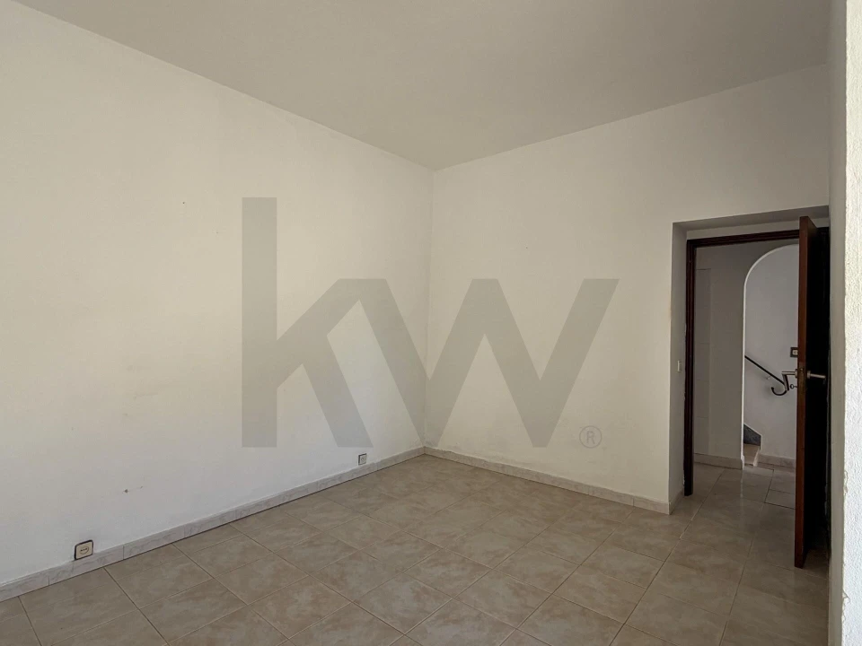 Moradia T3 para Venda em Pechão Foto 29