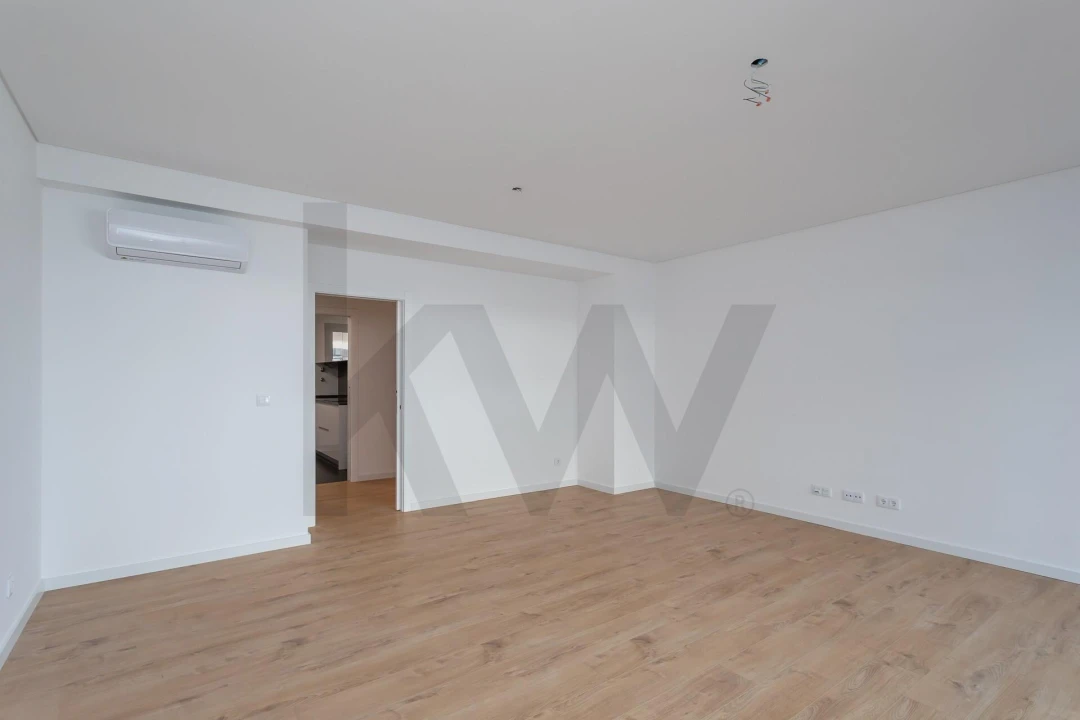 Apartamento T2 para Venda em Venteira Foto 7