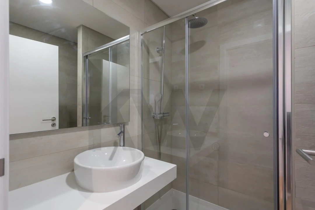 Apartamento T2 para Venda em Venteira Foto 13