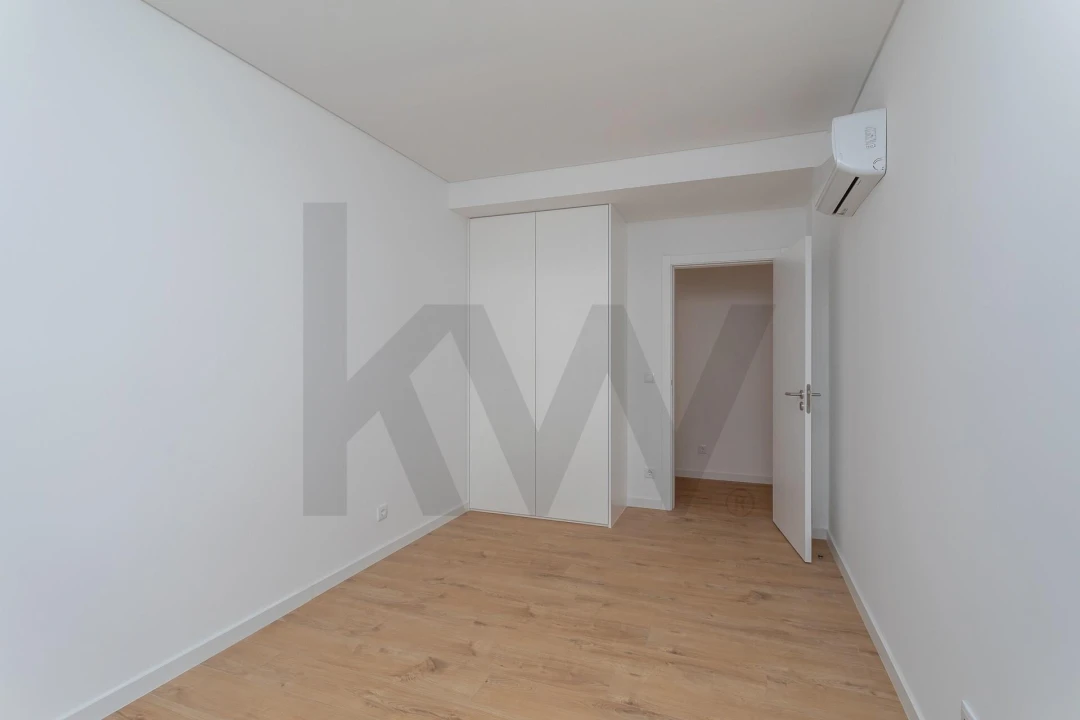 Apartamento T2 para Venda em Venteira Foto 11