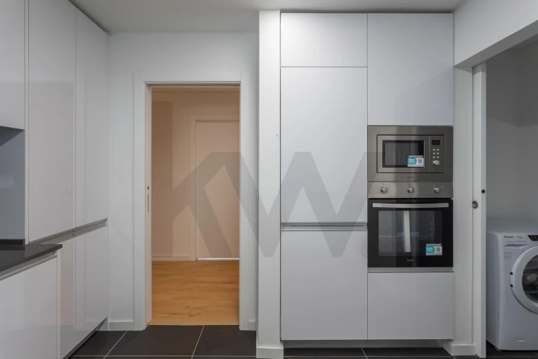 Apartamento T2 para Venda em Venteira Foto 4