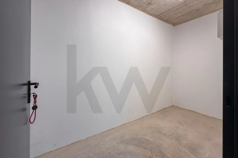 Apartamento T2 para Venda em Venteira Foto 22