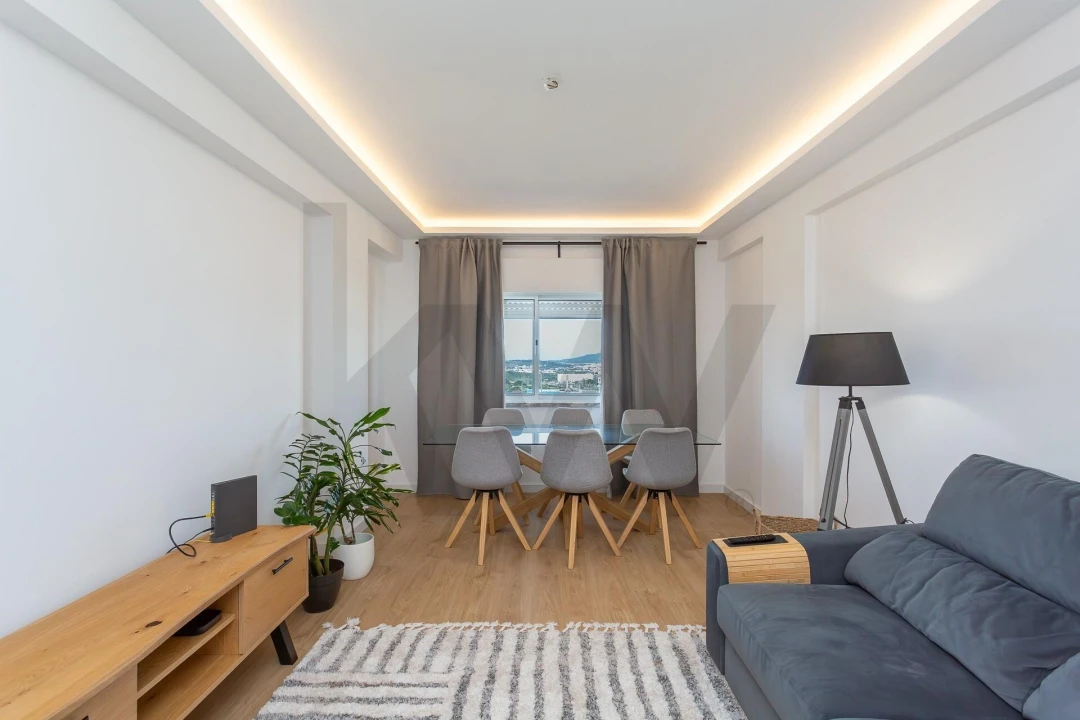 Apartamento T2 para Arrendamento em Cacém e São Marcos Foto 2