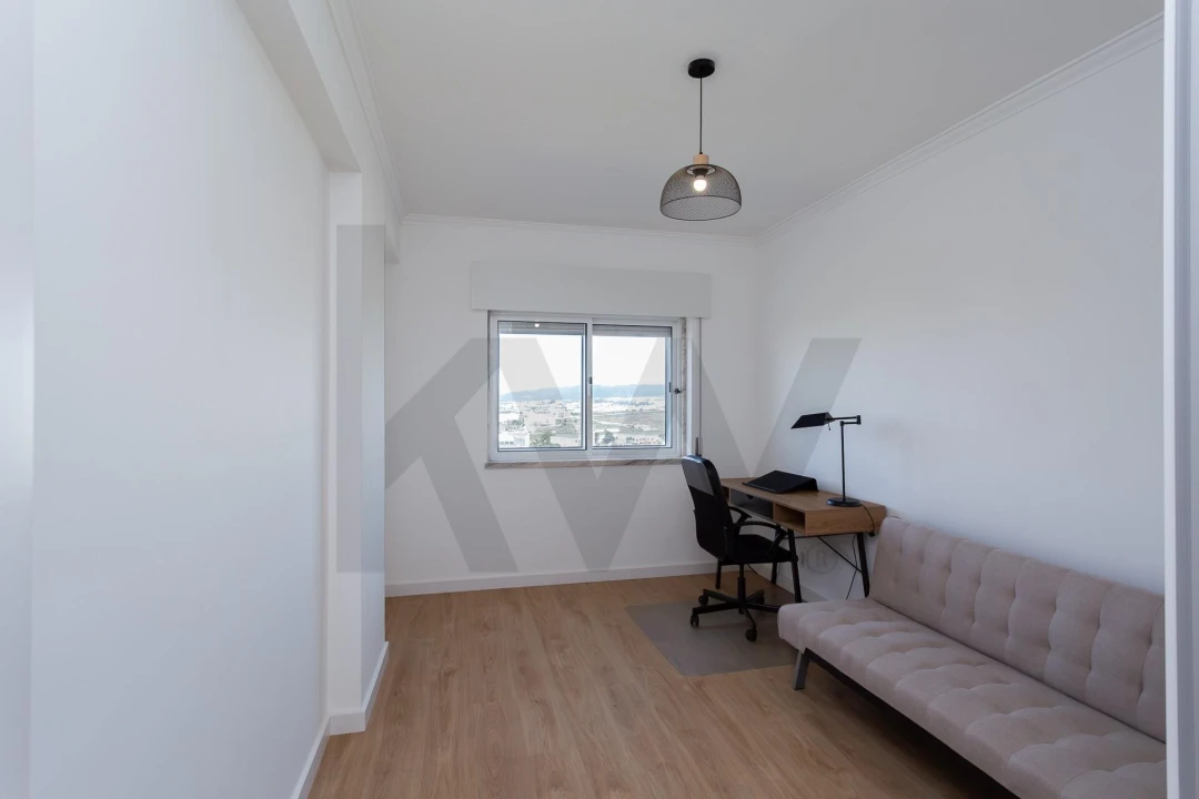 Apartamento T2 para Arrendamento em Cacém e São Marcos Foto 9