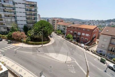 Apartamento T2 para Venda em Santo Antonio dos Olivais