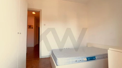 Apartamento T2 para Venda em Santo Antonio dos Olivais