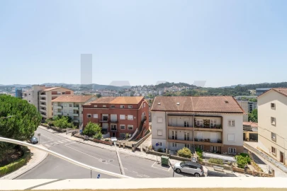 Apartamento T2 para Venda em Santo Antonio dos Olivais