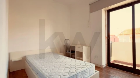 Apartamento T2 para Venda em Santo Antonio dos Olivais