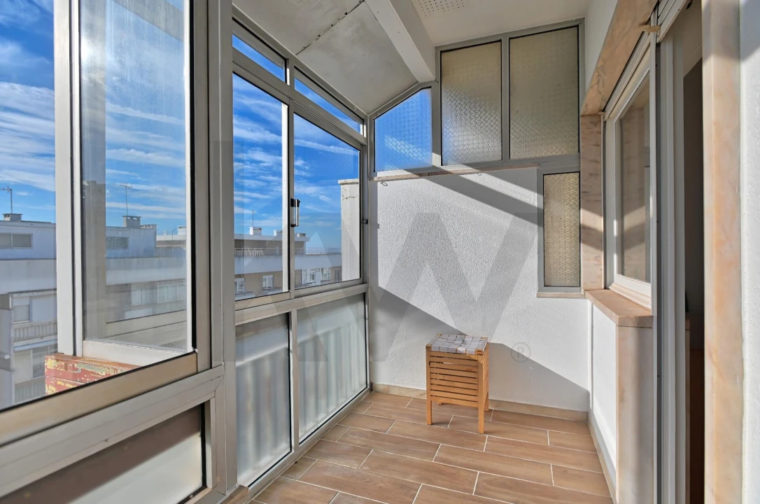 Apartamento T2 para Arrendamento em Oeiras e São Julião da Barra, Paço de Arcos e Caxias Foto 15