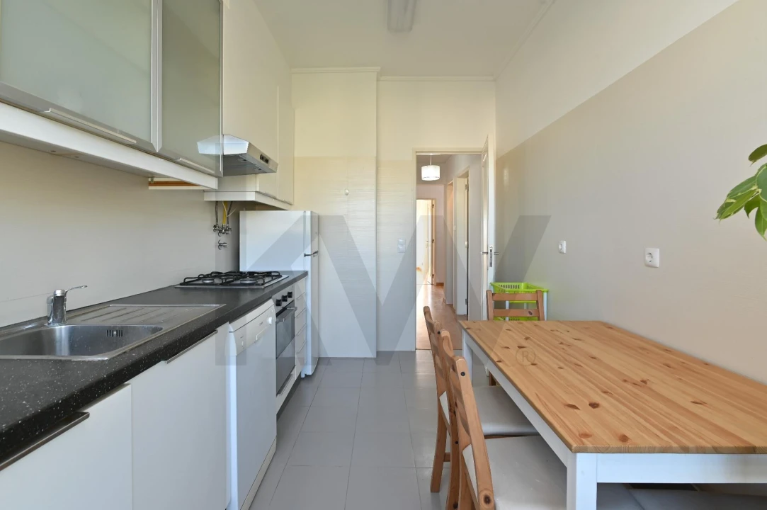 Apartamento T2 para Arrendamento em Oeiras e São Julião da Barra, Paço de Arcos e Caxias Foto 6