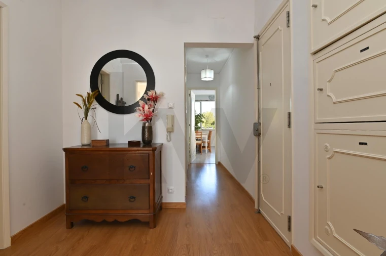 Apartamento T2 para Arrendamento em Oeiras e São Julião da Barra, Paço de Arcos e Caxias Foto 8