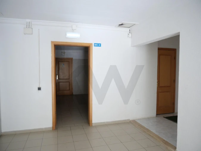 Loja para Venda em Portimão Foto 16