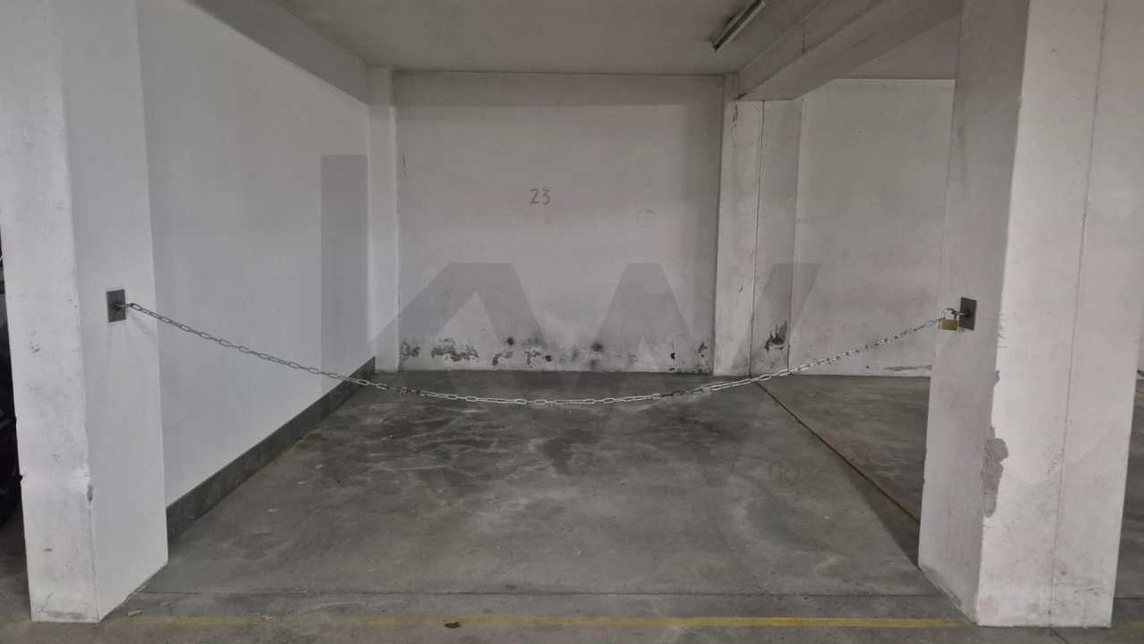 Apartamento T3 para Arrendamento em Mindelo Foto 18