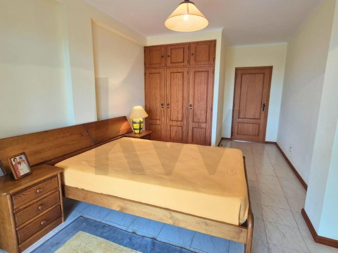 Apartamento T3 para Arrendamento em Mindelo Foto 12