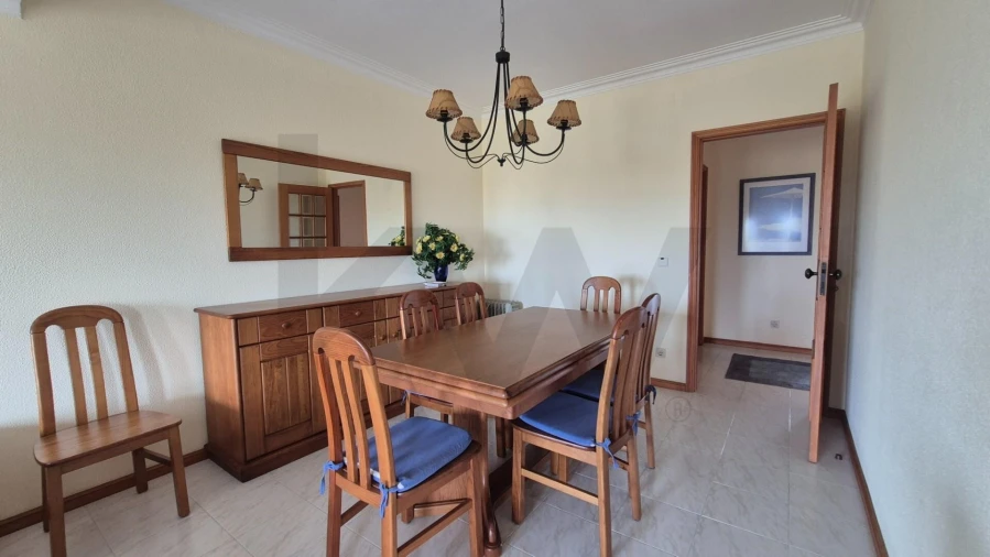 Apartamento T3 para Arrendamento em Mindelo Foto 5