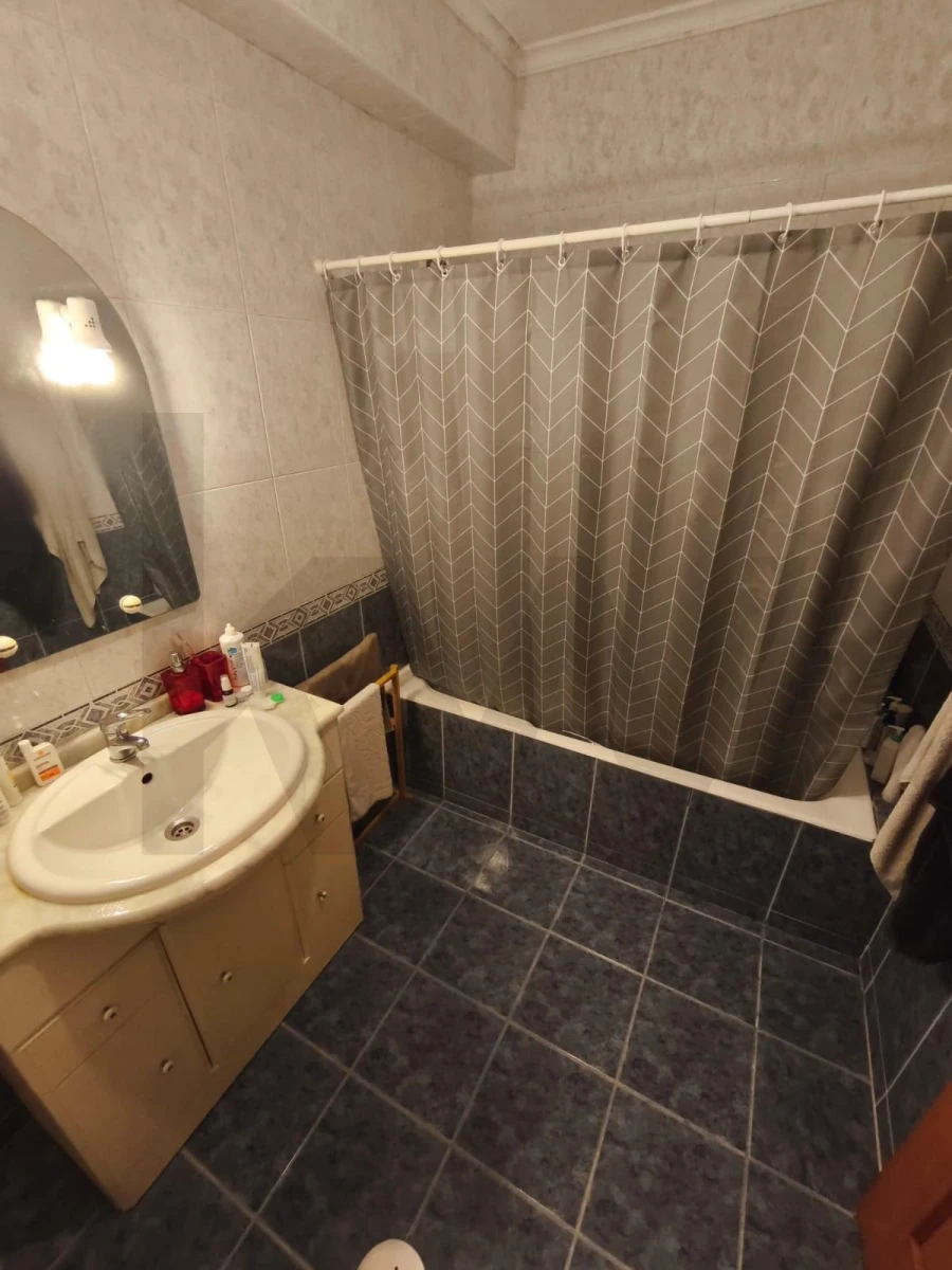 Apartamento T2 para Venda em Santa Maria da Feira, Travanca, Sanfins e Espargo Foto 9