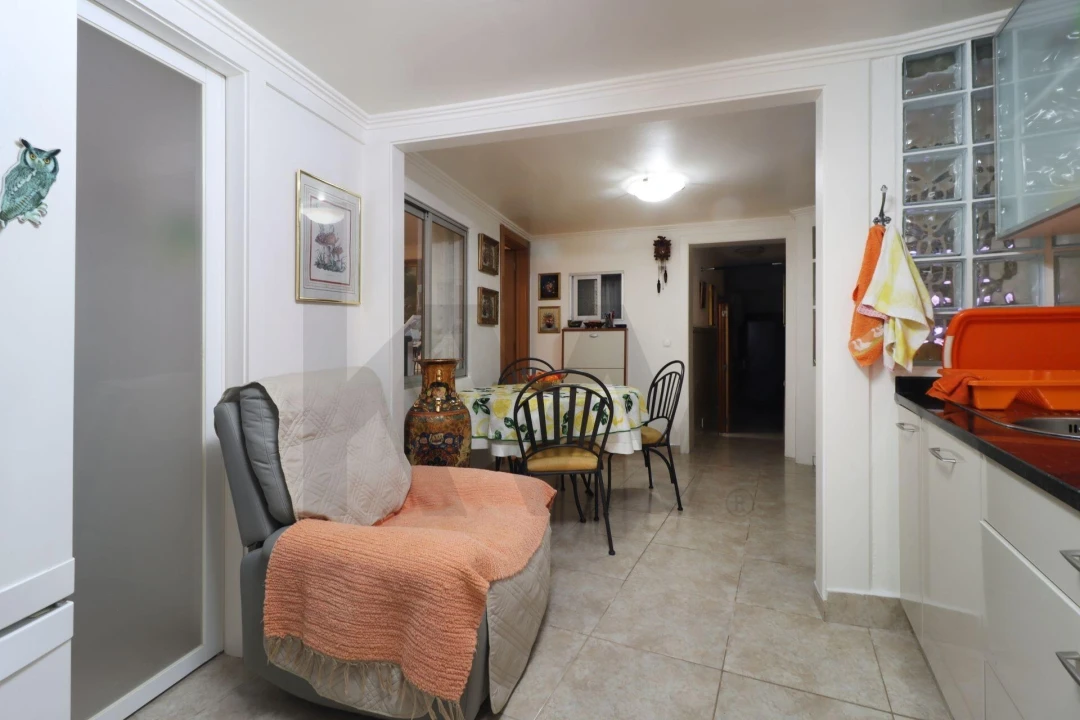 Apartamento para Venda em Rio de Mouro Foto 12