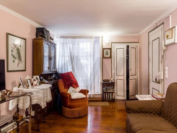 Apartamento T2 para Venda em Santa Maria Maior