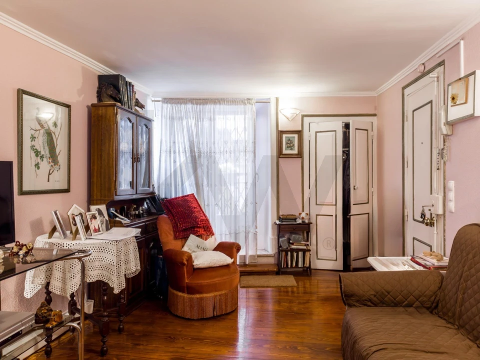 Apartamento T2 para Venda em Santa Maria Maior Foto 1