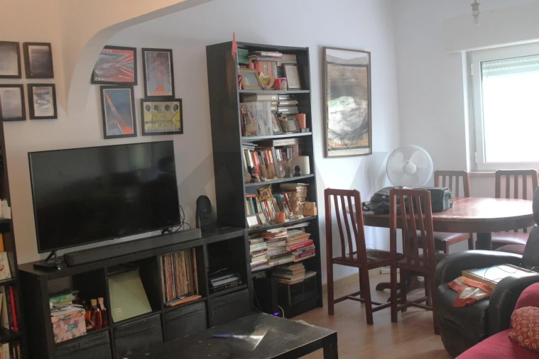 Apartamento T2 para Venda em Mina de Água Foto 4