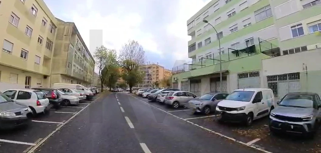 Apartamento T2 para Venda em Mina de Água Foto 2