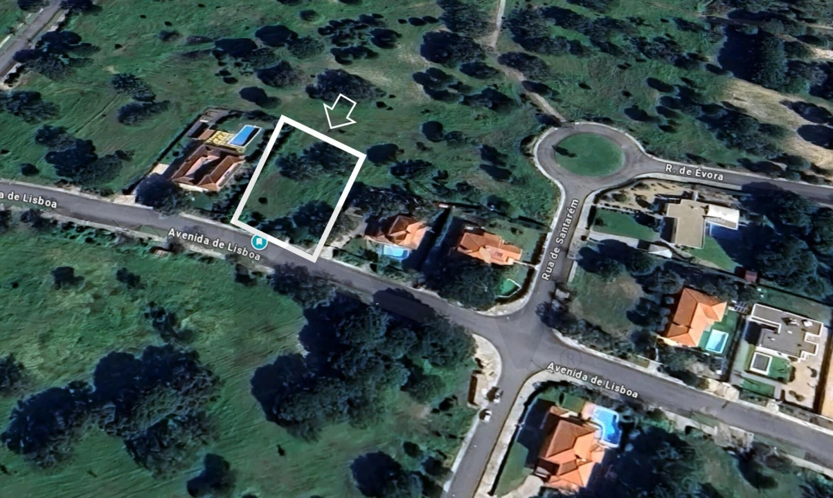 Terreno para Venda em Santo Estêvão Foto 1