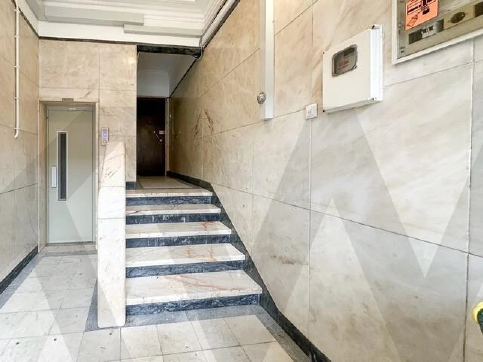 Apartamento T1 para Arrendamento em Campo de Ourique Foto 14