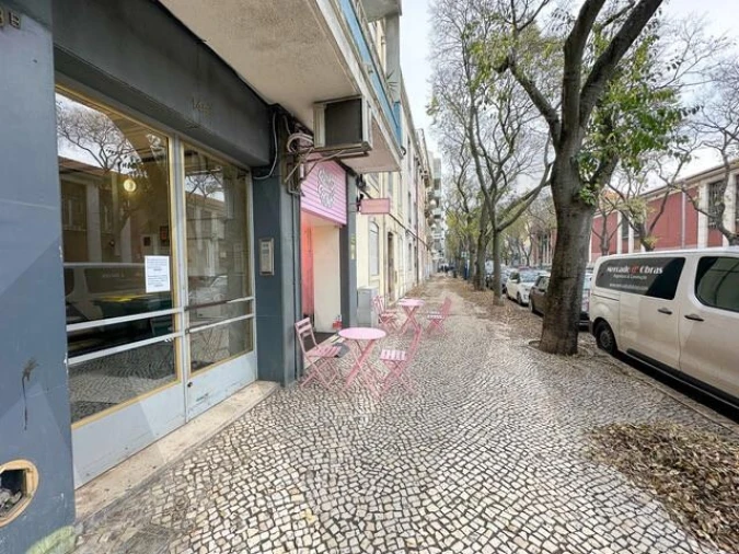 Apartamento T1 para Arrendamento em Campo de Ourique Foto 15