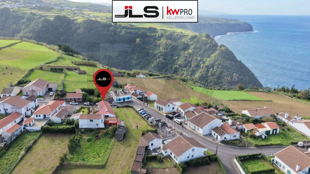 Moradia T4 para Venda em Santo Antonio de Nordestinho Foto 1