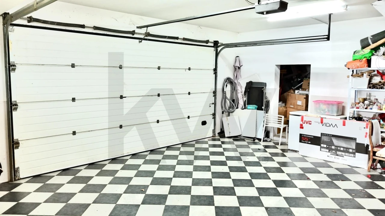 Moradia T4 para Venda em Santo Antonio Foto 44